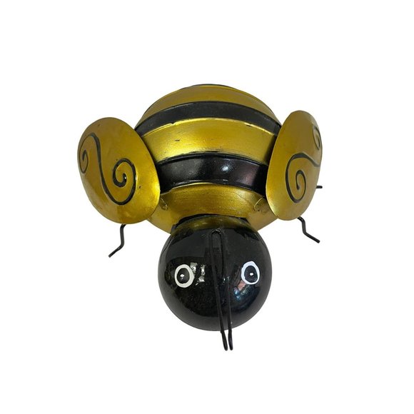 Bumble Bee Metal Table Art Bees 3 Sculpture Indoor Outdoor Decor 2", 3" and 4" - Picture 6 of 11